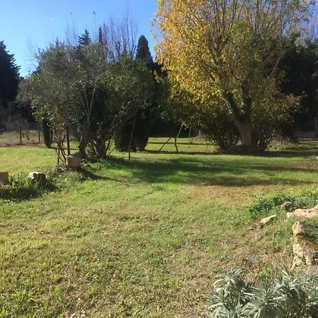 La Maison Des Sources Holiday home Salon-de-Provence