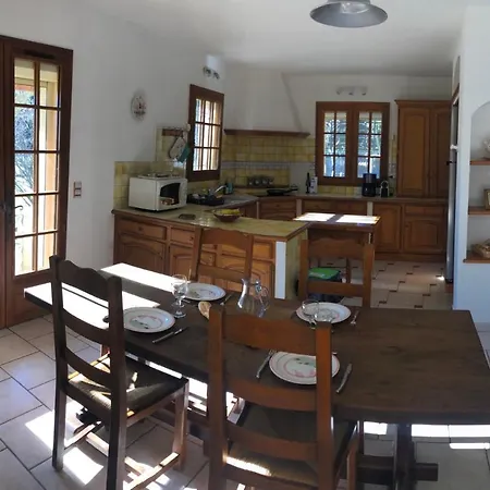 La Maison Des Sources Holiday home *